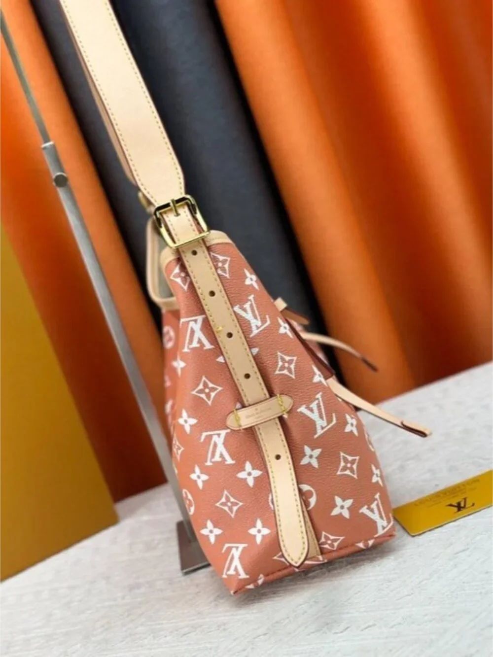 NWT - Louis Vuitton Authentic Bags - Picture 3 of 9